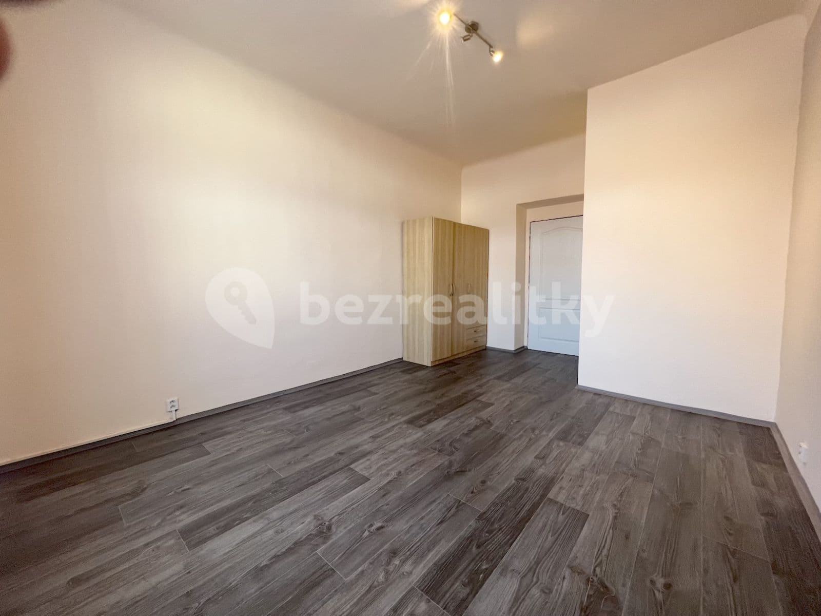 1 bedroom flat to rent, 24 m², Magistrů, Prague, Prague 1 bedroom flat to rent, 24 m², Magistrů, Prague, Prague