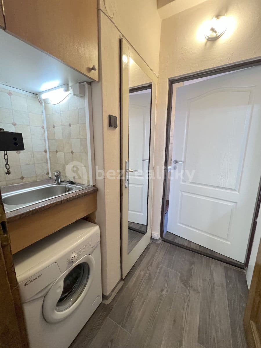 1 bedroom flat to rent, 24 m², Magistrů, Prague, Prague 1 bedroom flat to rent, 24 m², Magistrů, Prague, Prague