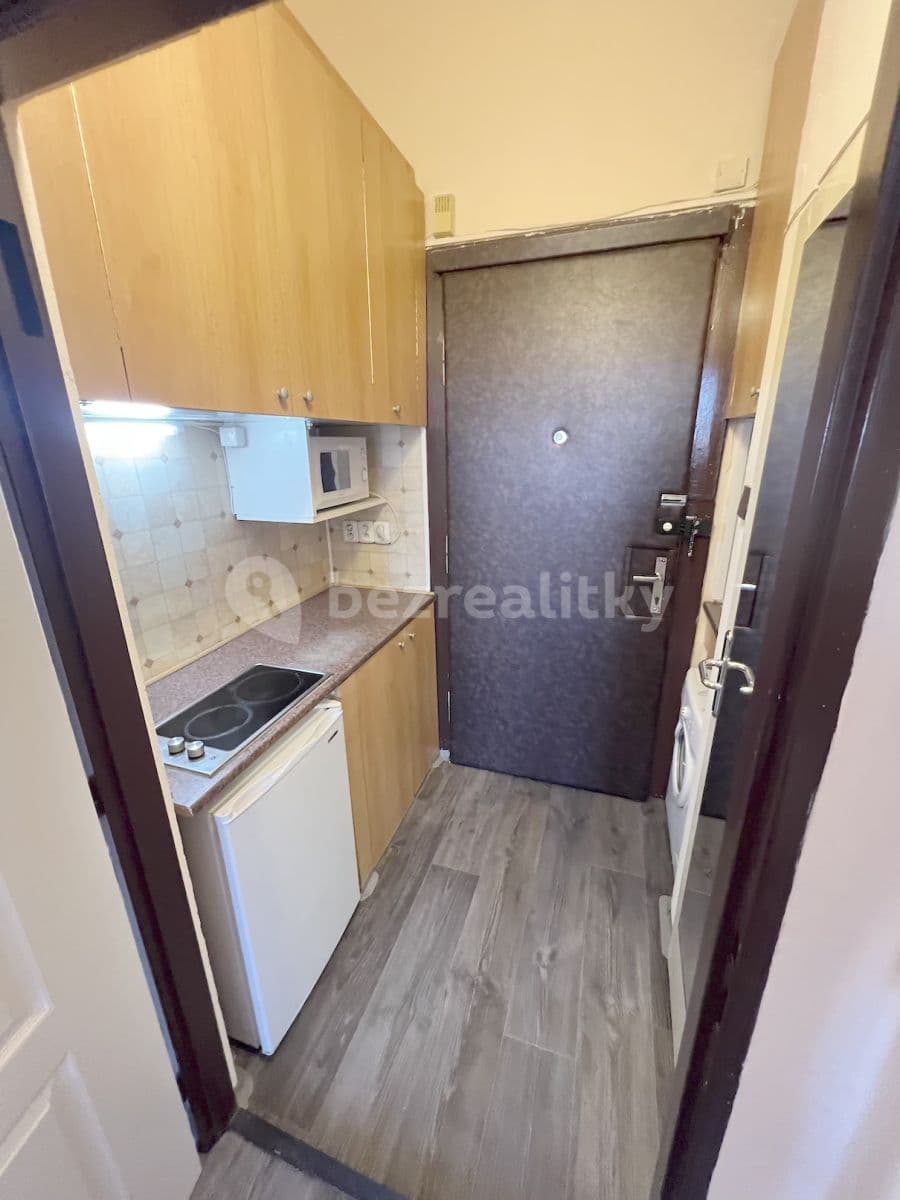 1 bedroom flat to rent, 24 m², Magistrů, Prague, Prague 1 bedroom flat to rent, 24 m², Magistrů, Prague, Prague