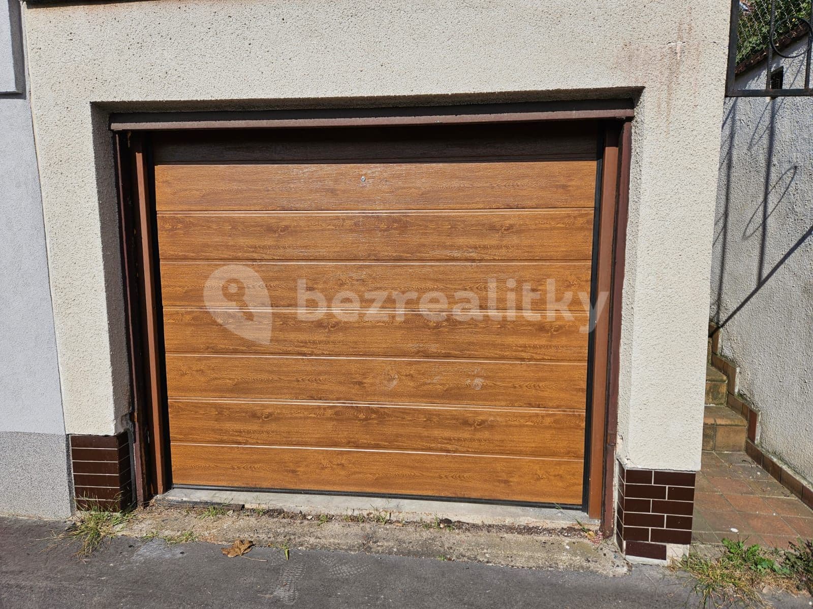 garage to rent, 14 m², Uhříněveská, Prague, Prague garage to rent, 14 m², Uhříněveská, Prague, Prague