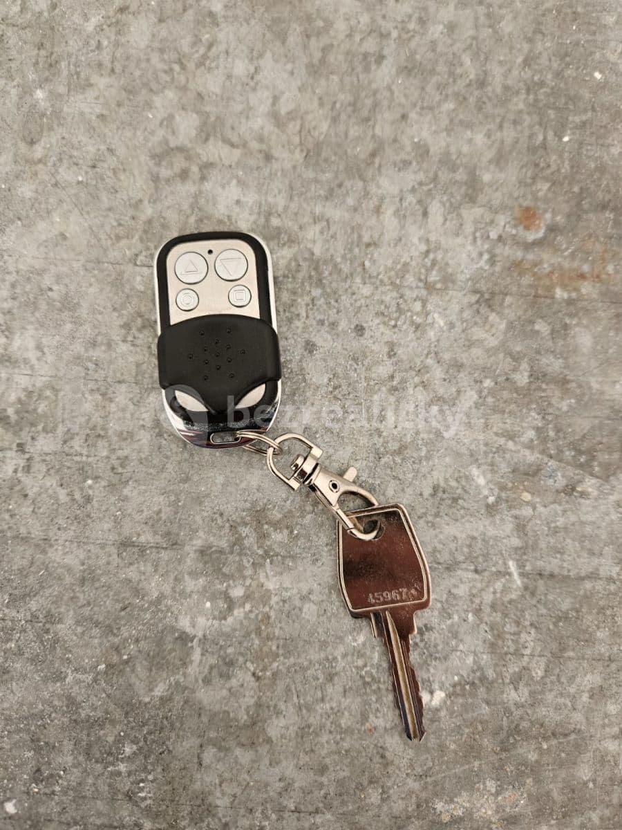 garage to rent, 14 m², Uhříněveská, Prague, Prague garage to rent, 14 m², Uhříněveská, Prague, Prague