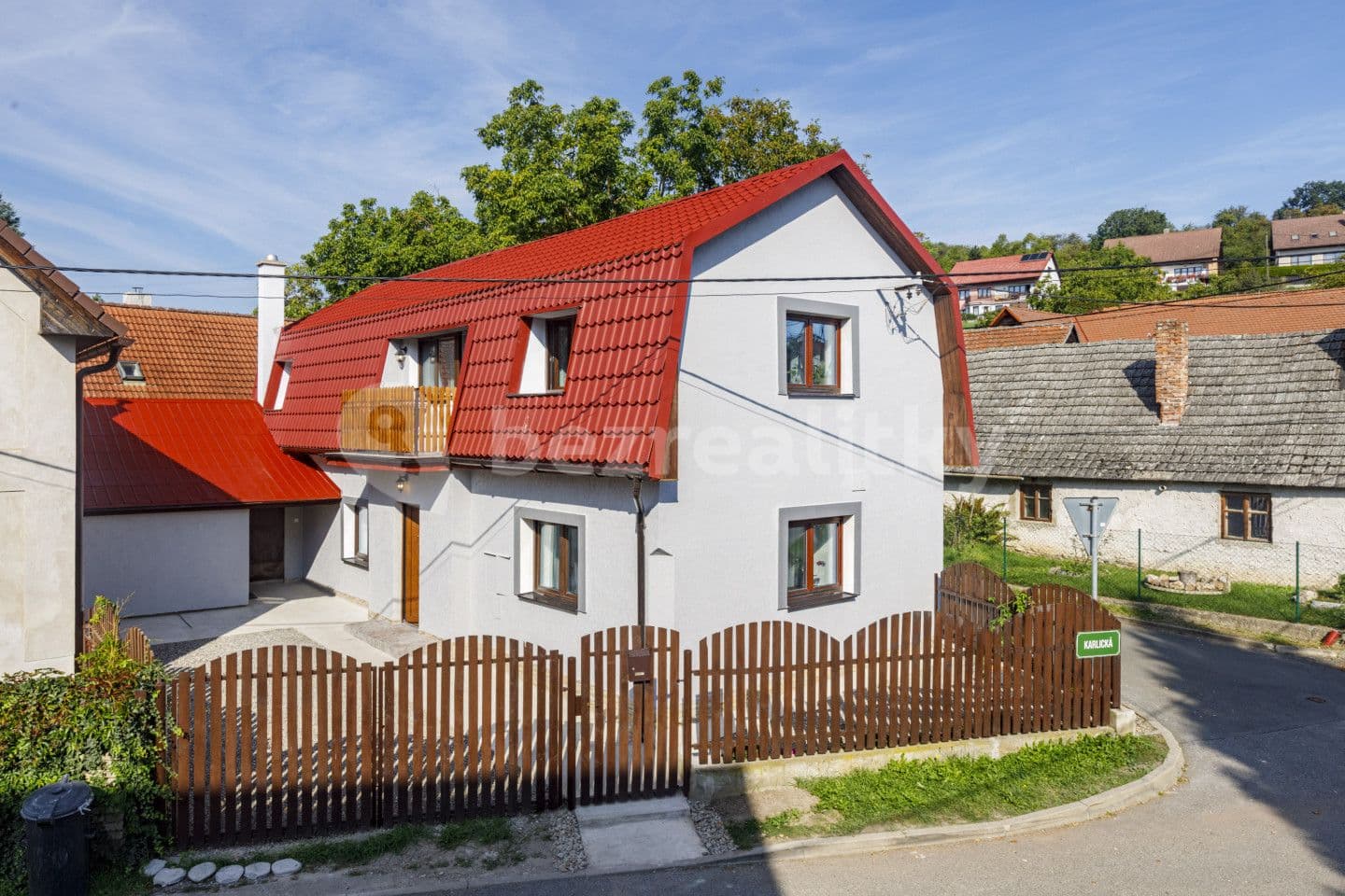 house for sale, 136 m², Karlická, Vonoklasy, Středočeský Region