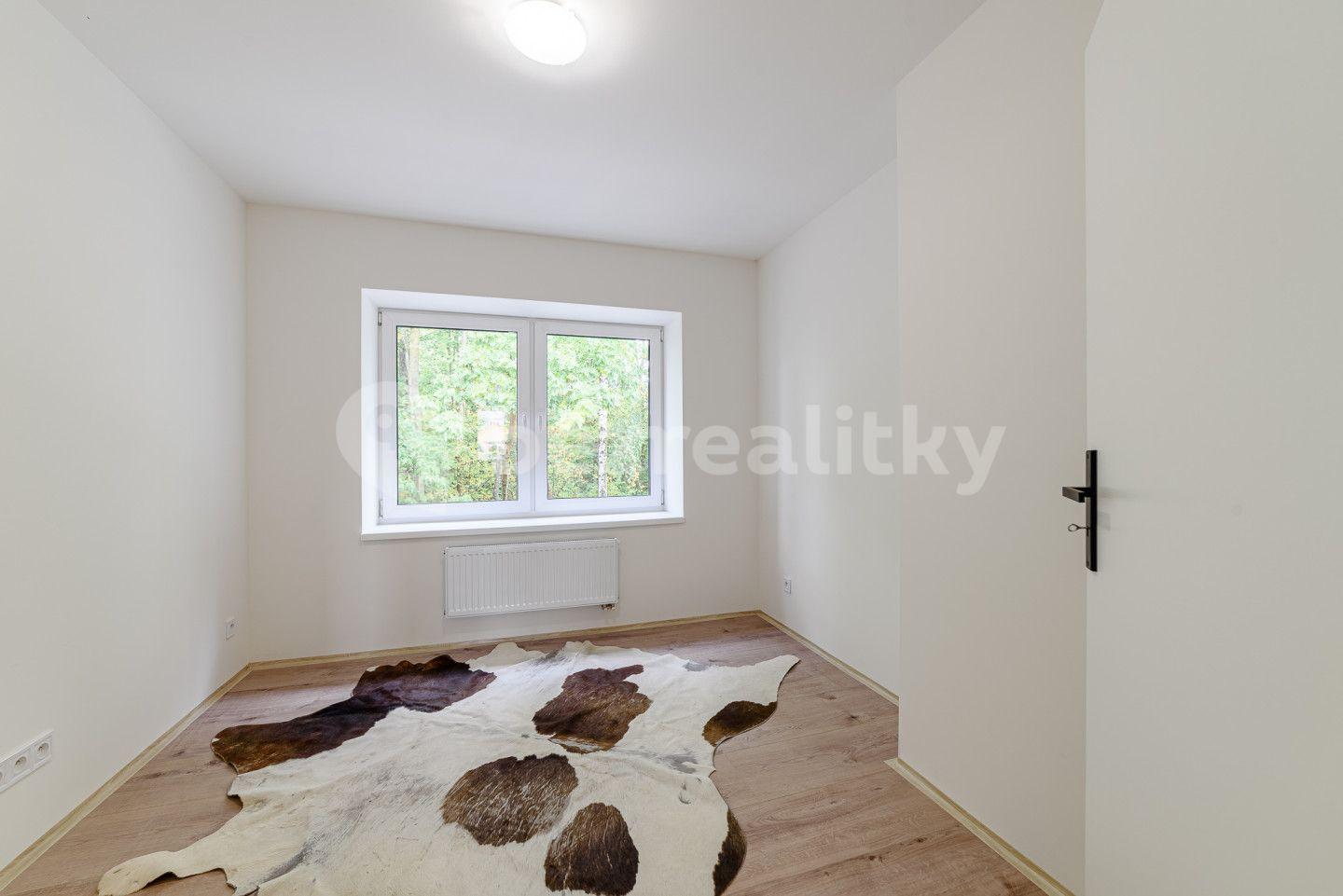 4 bedroom with open-plan kitchen flat for sale, 148 m², Hálkova, Jihlava, Vysočina Region