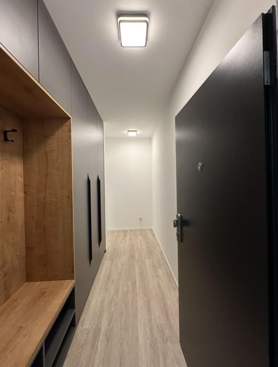 1 bedroom with open-plan kitchen flat to rent, 60 m², Sedlecká, Karlovy Vary, Karlovarský Region 1 bedroom with open-plan kitchen flat to rent, 60 m², Sedlecká, Karlovy Vary, Karlovarský Region