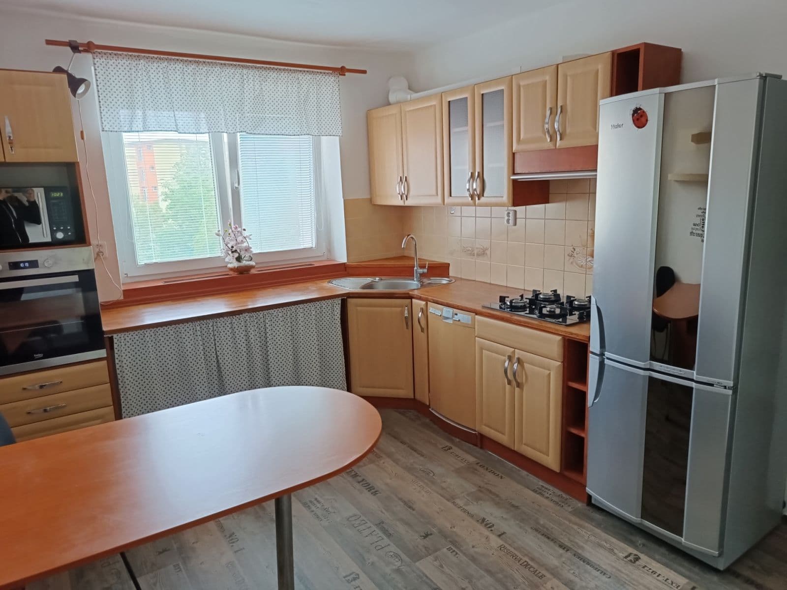 1 bedroom with open-plan kitchen flat to rent, 52 m², Alešova, Plzeň, Plzeňský Region 1 bedroom with open-plan kitchen flat to rent, 52 m², Alešova, Plzeň, Plzeňský Region