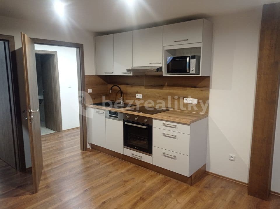 2 bedroom with open-plan kitchen flat to rent, 49 m², Saskova, Jablonec nad Nisou, Liberecký Region 2 bedroom with open-plan kitchen flat to rent, 49 m², Saskova, Jablonec nad Nisou, Liberecký Region