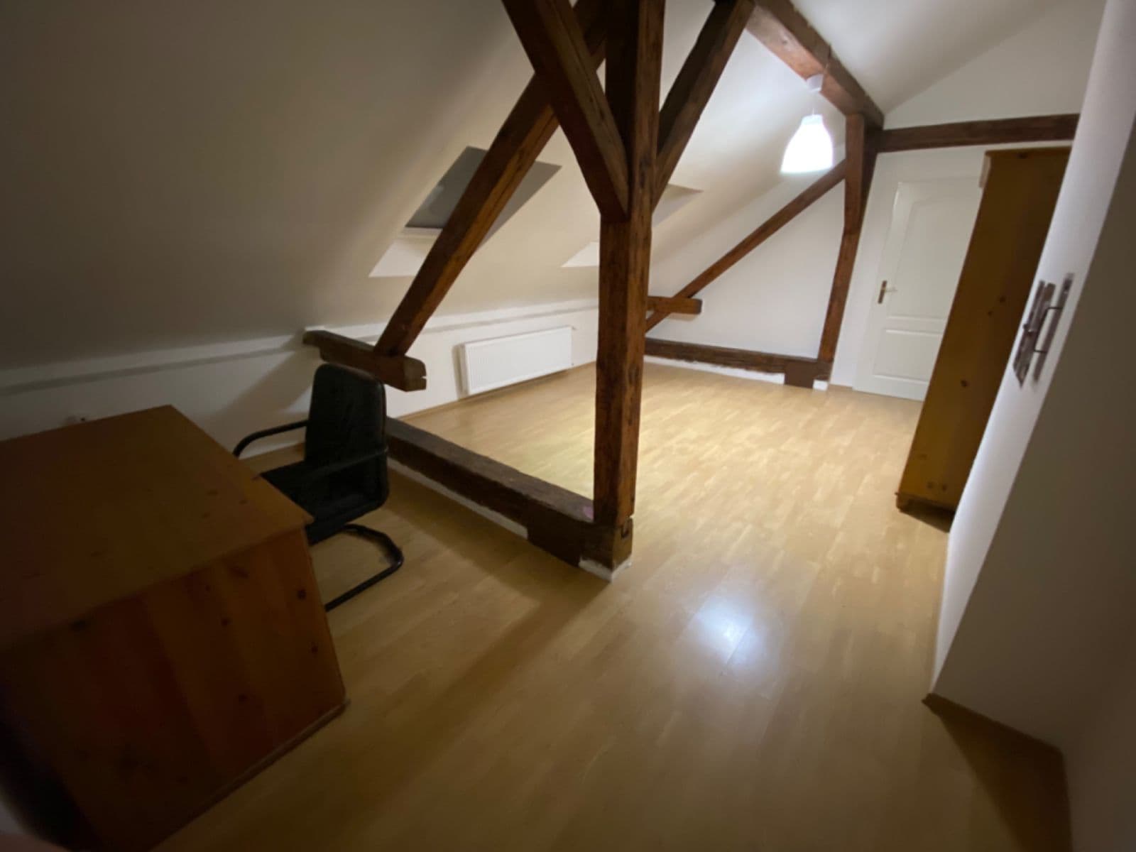 3 bedroom with open-plan kitchen flat to rent, 130 m², Křídlovická, Brno, Jihomoravský Region 3 bedroom with open-plan kitchen flat to rent, 130 m², Křídlovická, Brno, Jihomoravský Region