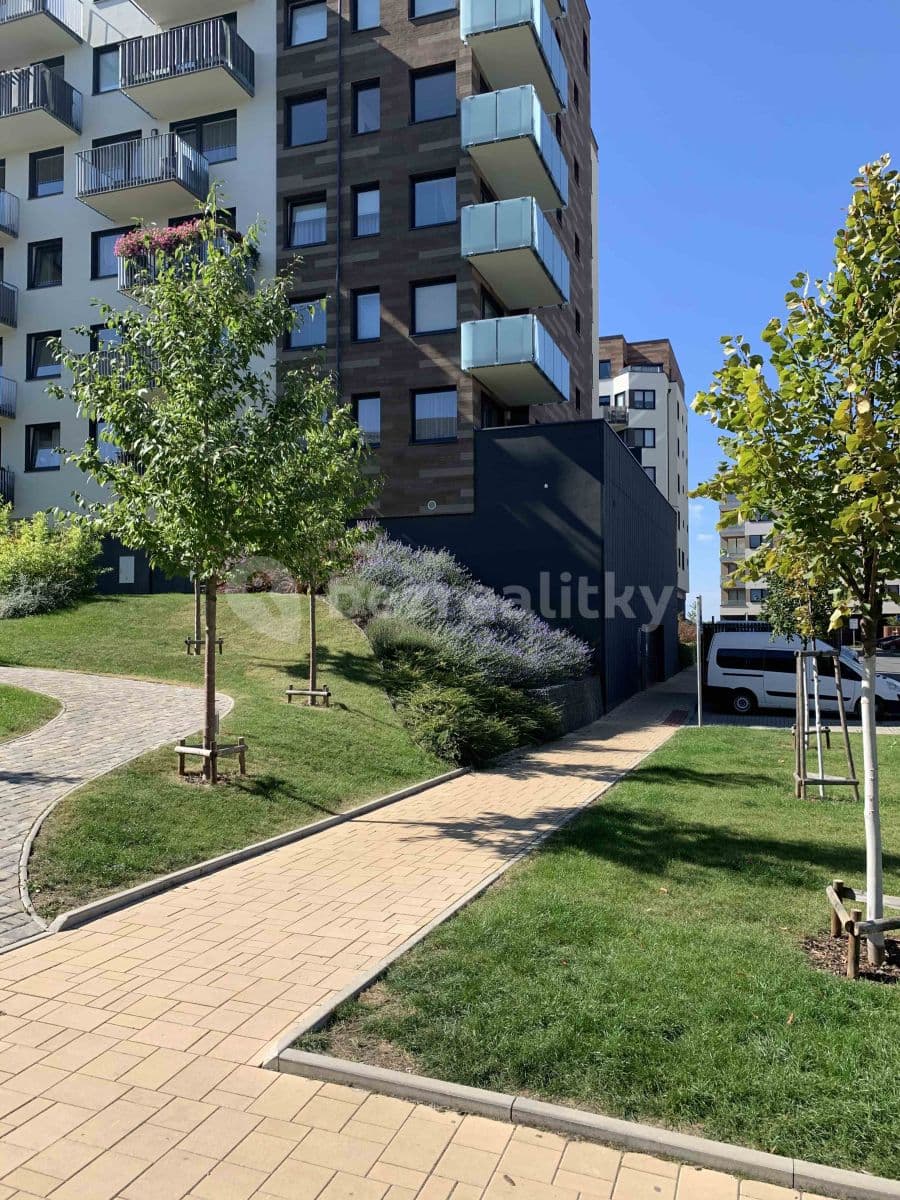 1 bedroom with open-plan kitchen flat to rent, 56 m², Hugo Haase, Prague, Prague 1 bedroom with open-plan kitchen flat to rent, 56 m², Hugo Haase, Prague, Prague