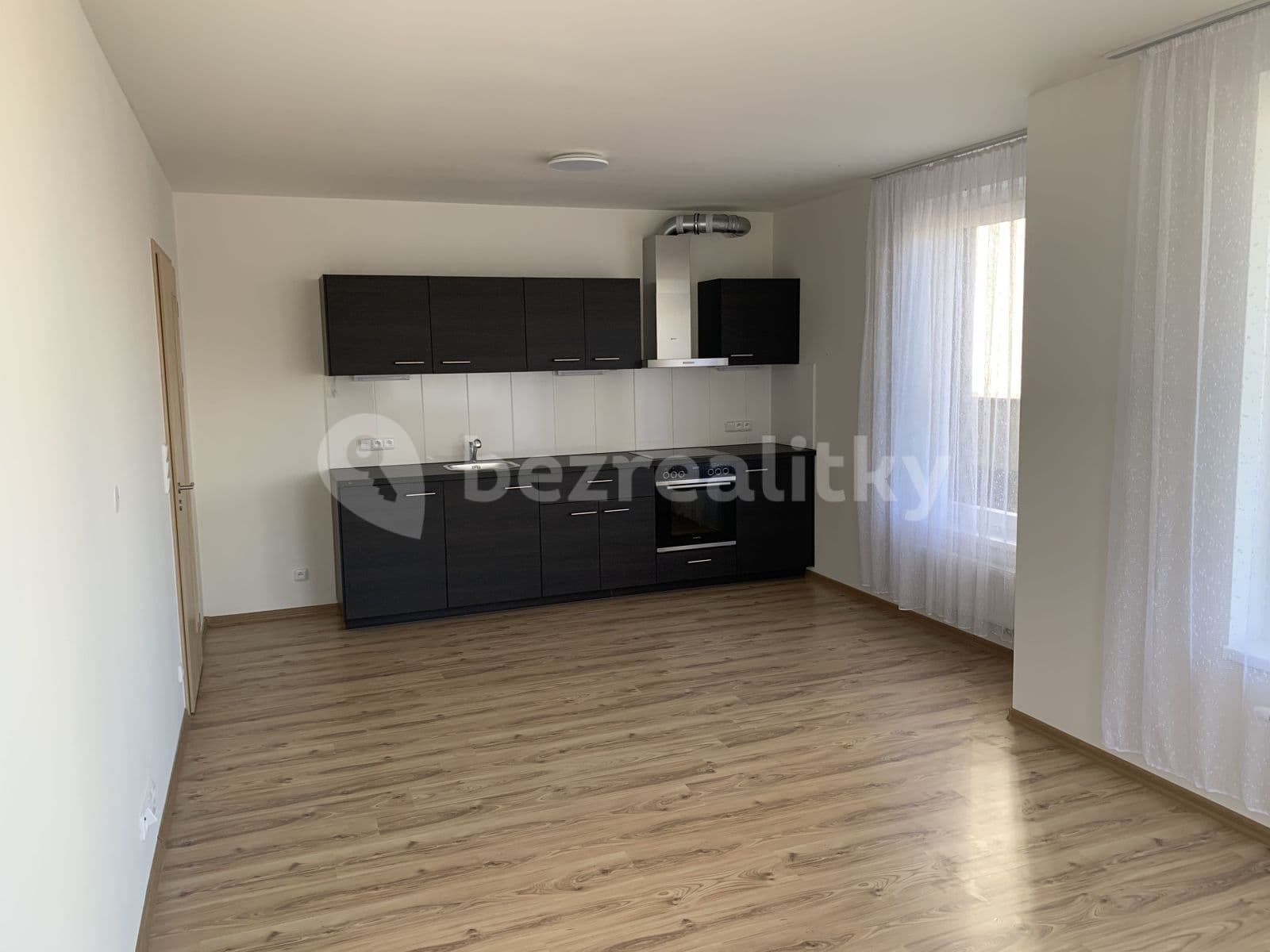 1 bedroom with open-plan kitchen flat to rent, 56 m², Hugo Haase, Prague, Prague 1 bedroom with open-plan kitchen flat to rent, 56 m², Hugo Haase, Prague, Prague