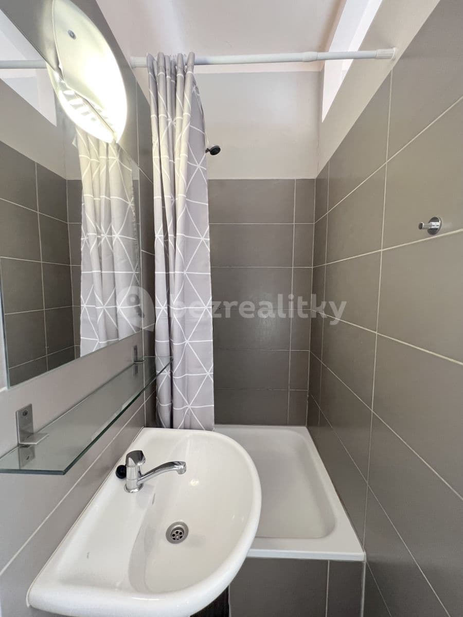1 bedroom flat to rent, 24 m², Magistrů, Prague, Prague 1 bedroom flat to rent, 24 m², Magistrů, Prague, Prague