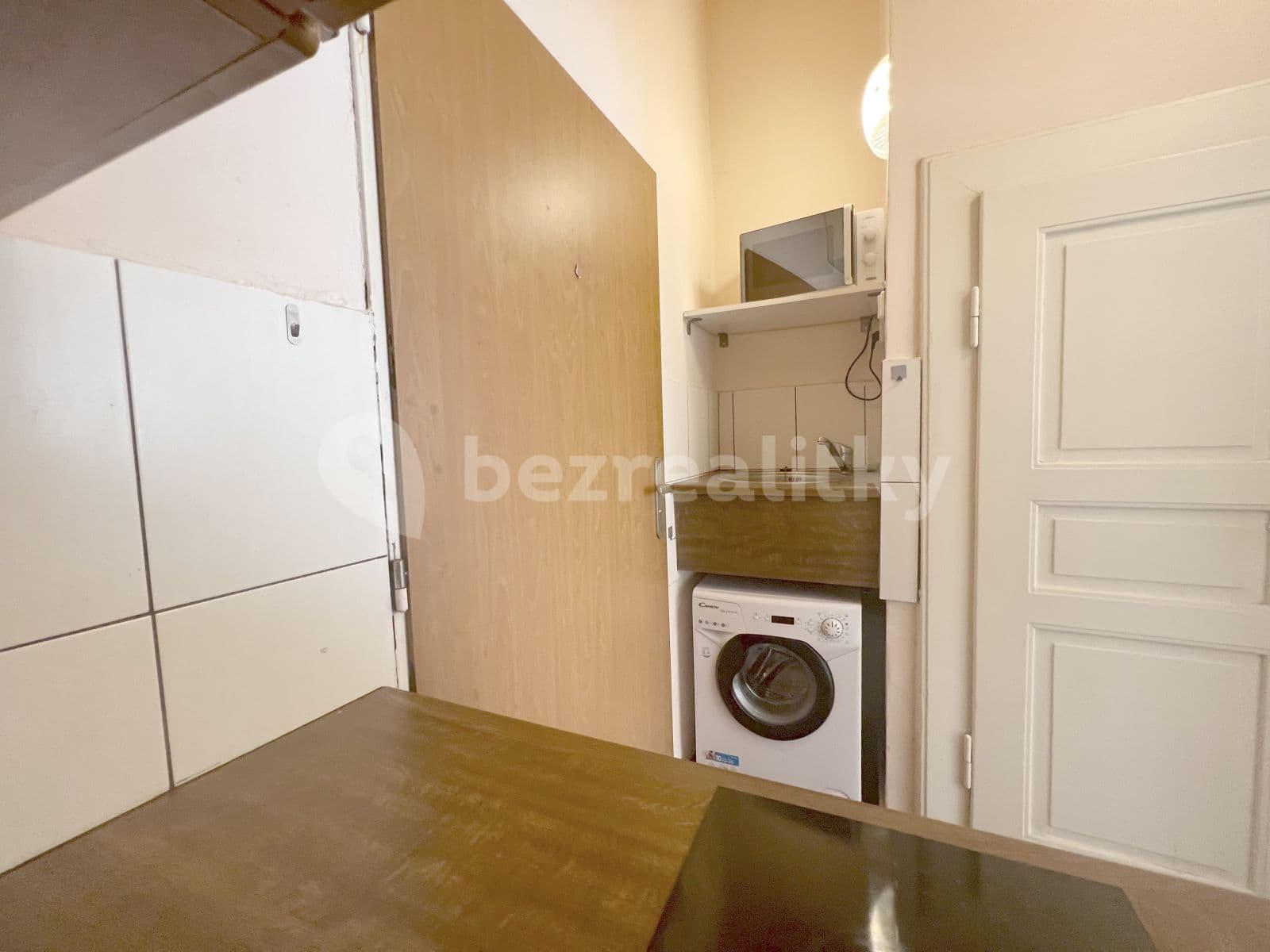 1 bedroom flat to rent, 24 m², Magistrů, Prague, Prague 1 bedroom flat to rent, 24 m², Magistrů, Prague, Prague
