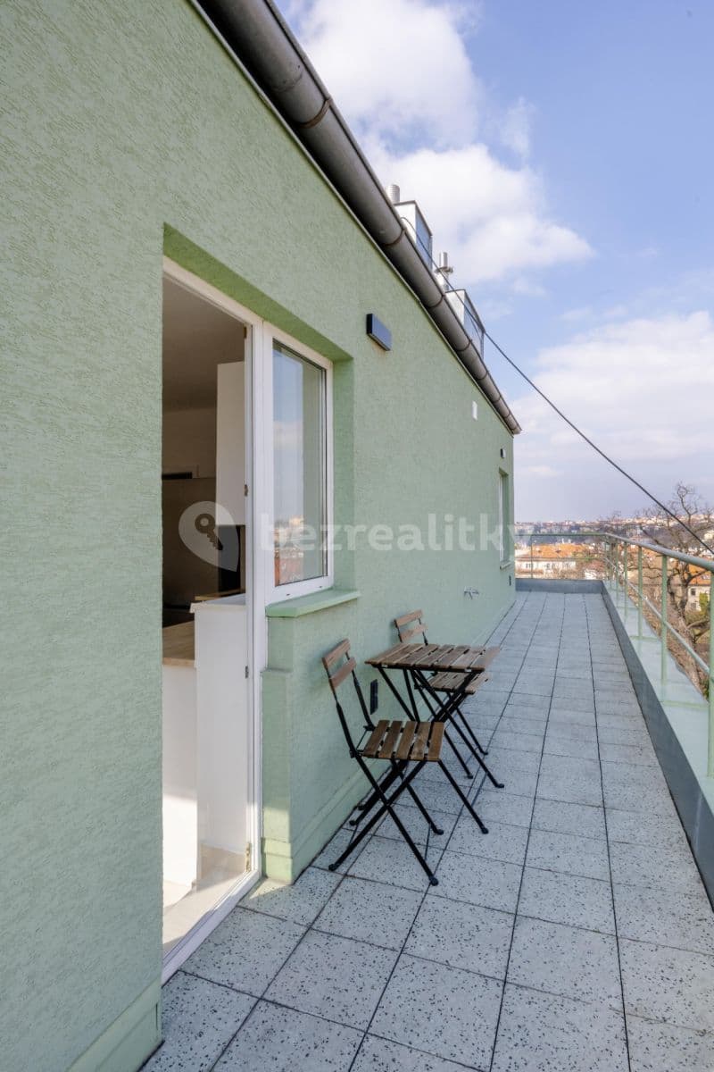 1 bedroom with open-plan kitchen flat to rent, 30 m², Družstevní ochoz, Prague, Prague 1 bedroom with open-plan kitchen flat to rent, 30 m², Družstevní ochoz, Prague, Prague