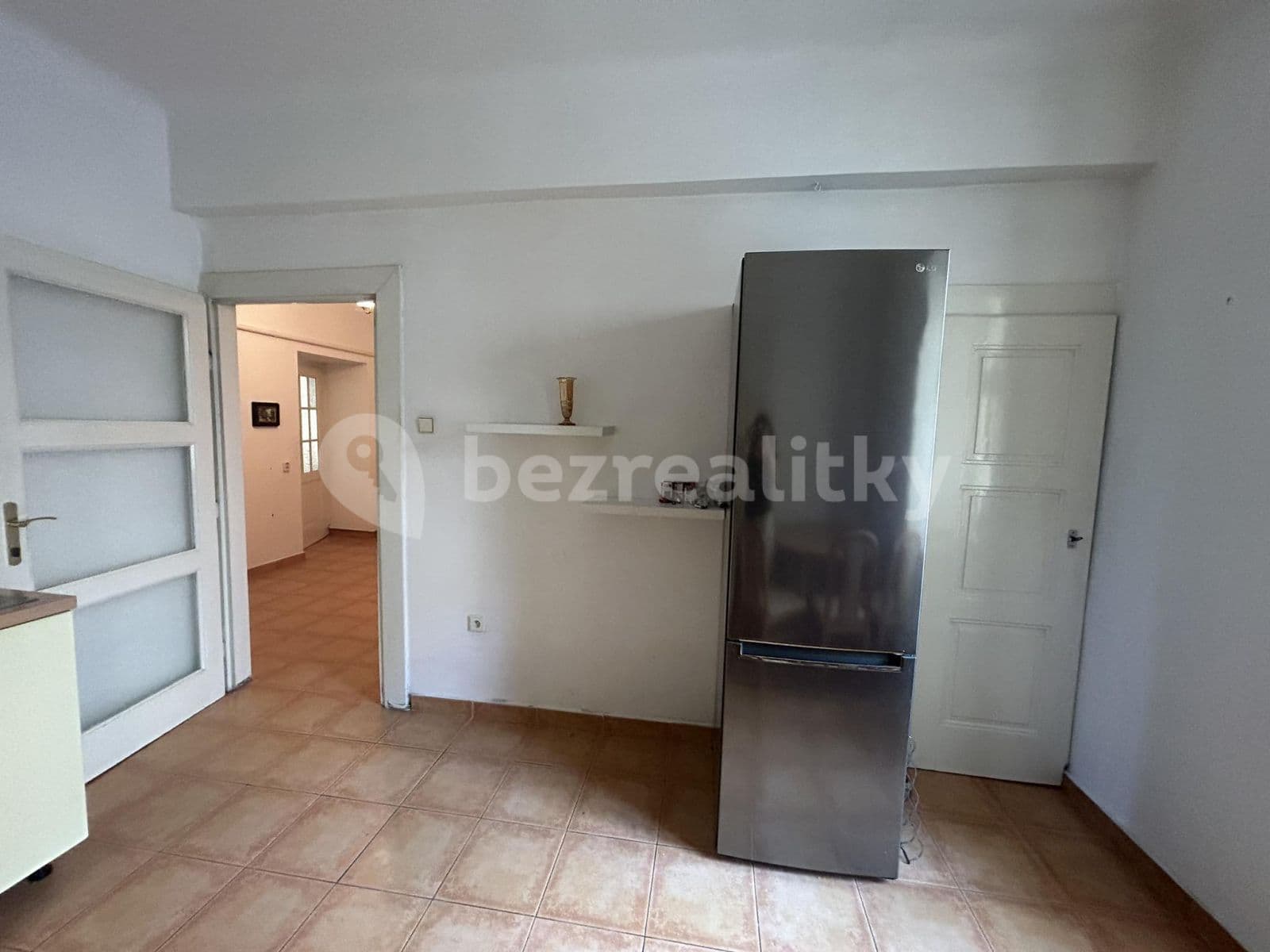 2 bedroom flat to rent, 82 m², Přemyslovská, Prague, Prague 2 bedroom flat to rent, 82 m², Přemyslovská, Prague, Prague