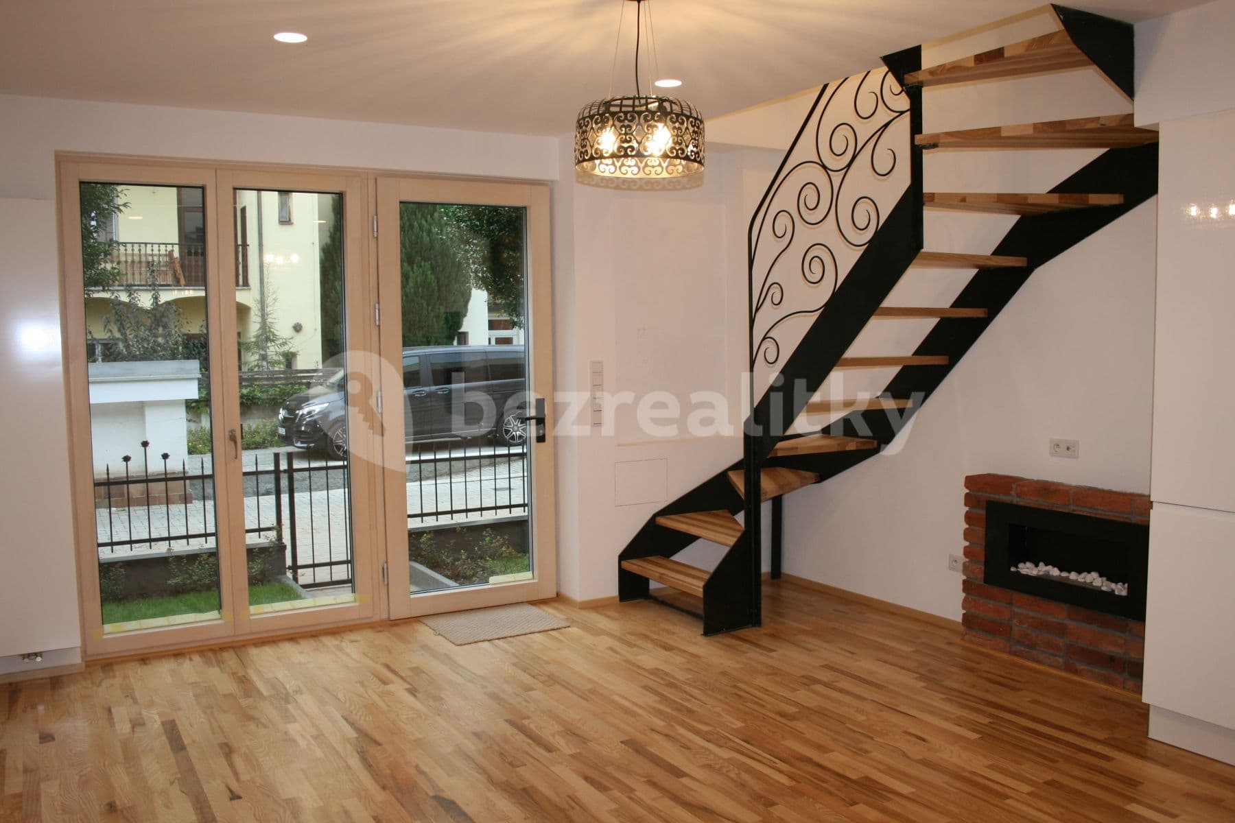 1 bedroom with open-plan kitchen flat to rent, 44 m², Jana Masaryka, Prague, Prague 1 bedroom with open-plan kitchen flat to rent, 44 m², Jana Masaryka, Prague, Prague