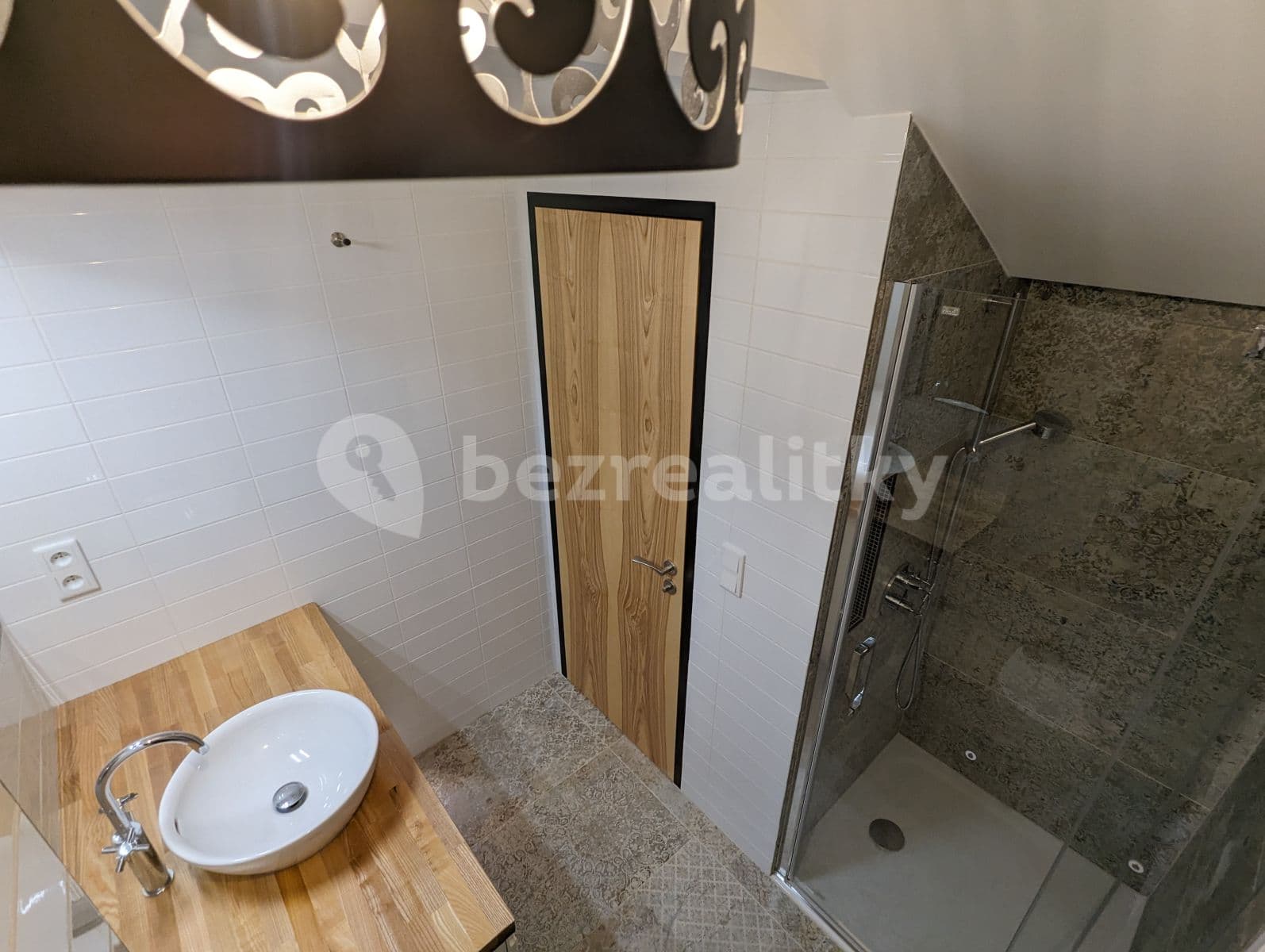 1 bedroom with open-plan kitchen flat to rent, 44 m², Jana Masaryka, Prague, Prague 1 bedroom with open-plan kitchen flat to rent, 44 m², Jana Masaryka, Prague, Prague