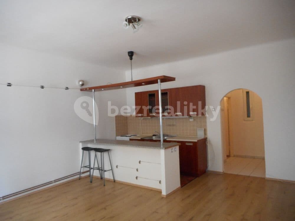 Studio flat to rent, 38 m², Školní, Prague, Prague Studio flat to rent, 38 m², Školní, Prague, Prague