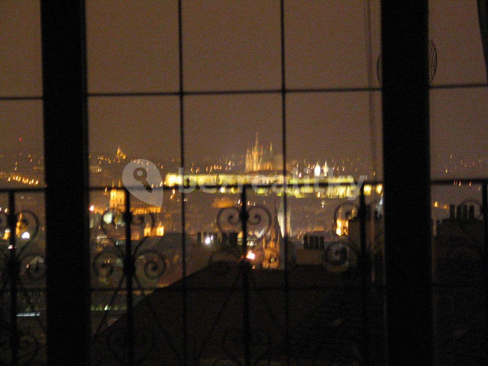 2 bedroom with open-plan kitchen flat to rent, 88 m², Ježkova, Prague, Prague 2 bedroom with open-plan kitchen flat to rent, 88 m², Ježkova, Prague, Prague