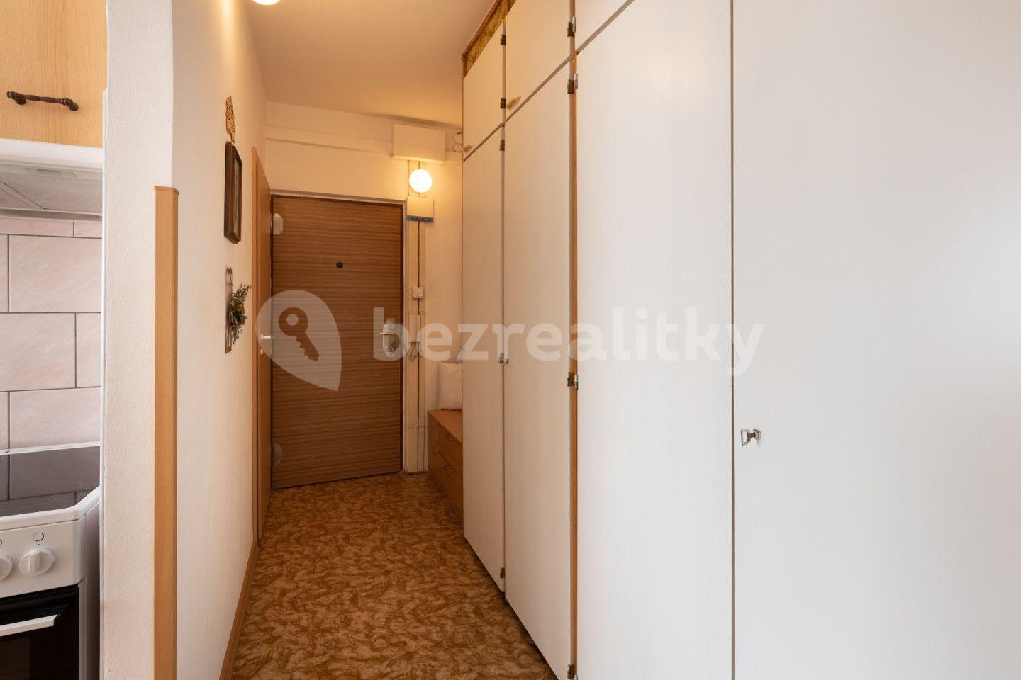 3 bedroom flat for sale, 74 m², Vimperská, Volyně, Jihočeský Region