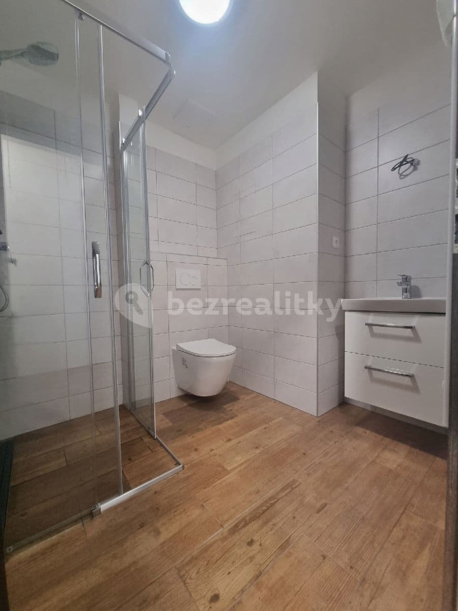 1 bedroom with open-plan kitchen flat to rent, 52 m², Zámečnická, Nymburk, Středočeský Region 1 bedroom with open-plan kitchen flat to rent, 52 m², Zámečnická, Nymburk, Středočeský Region