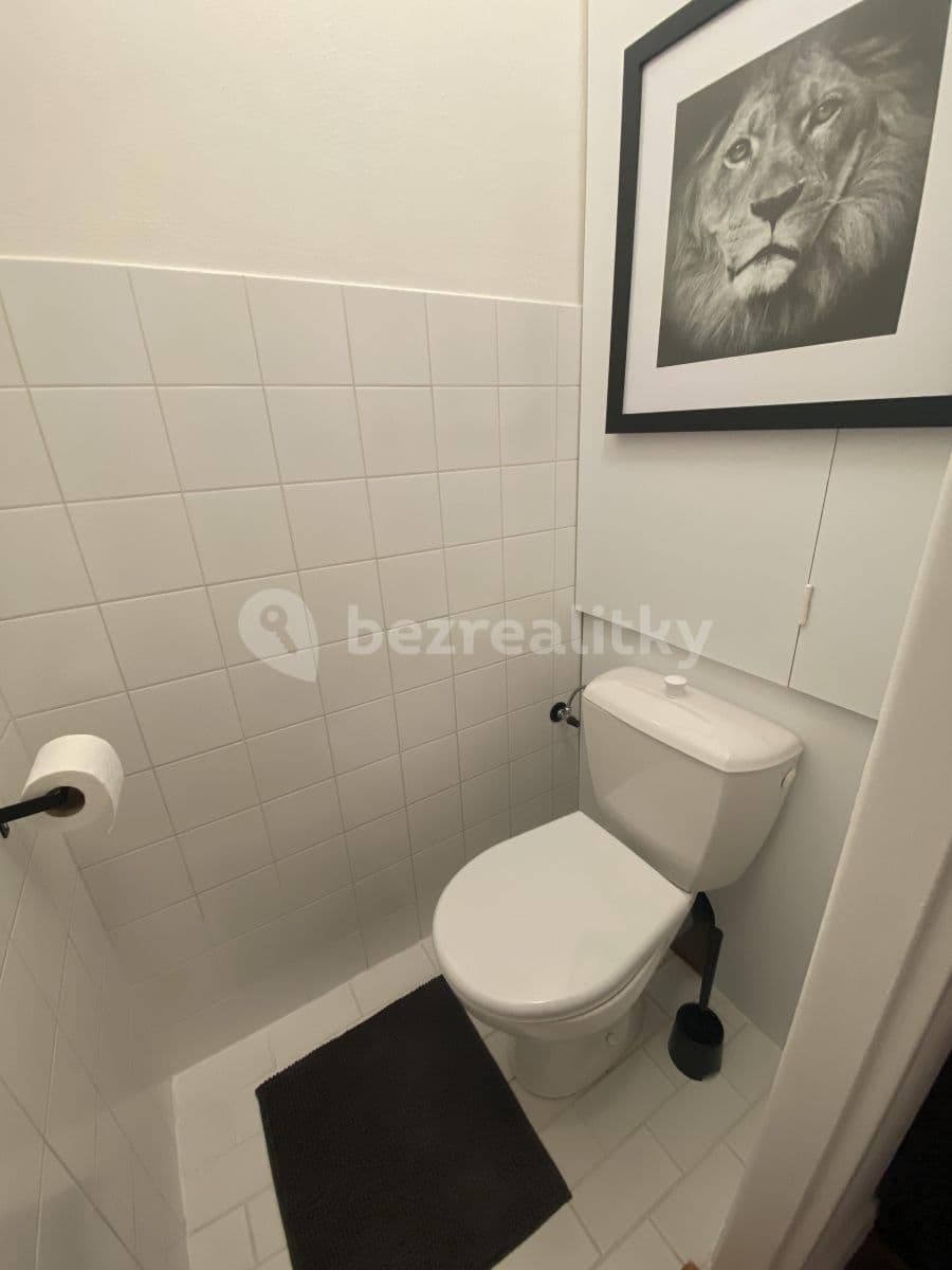 2 bedroom flat to rent, 59 m², Dubová, Brno, Jihomoravský Region 2 bedroom flat to rent, 59 m², Dubová, Brno, Jihomoravský Region