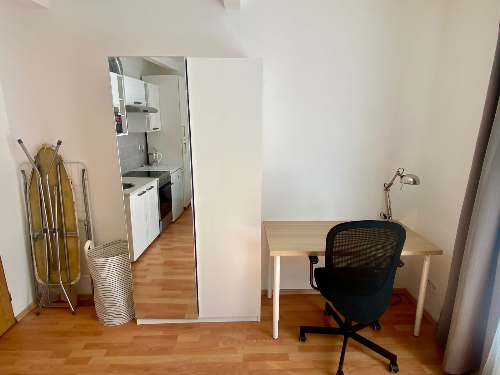 Studio flat to rent, 20 m², Buštěhradská, Prague, Prague Studio flat to rent, 20 m², Buštěhradská, Prague, Prague
