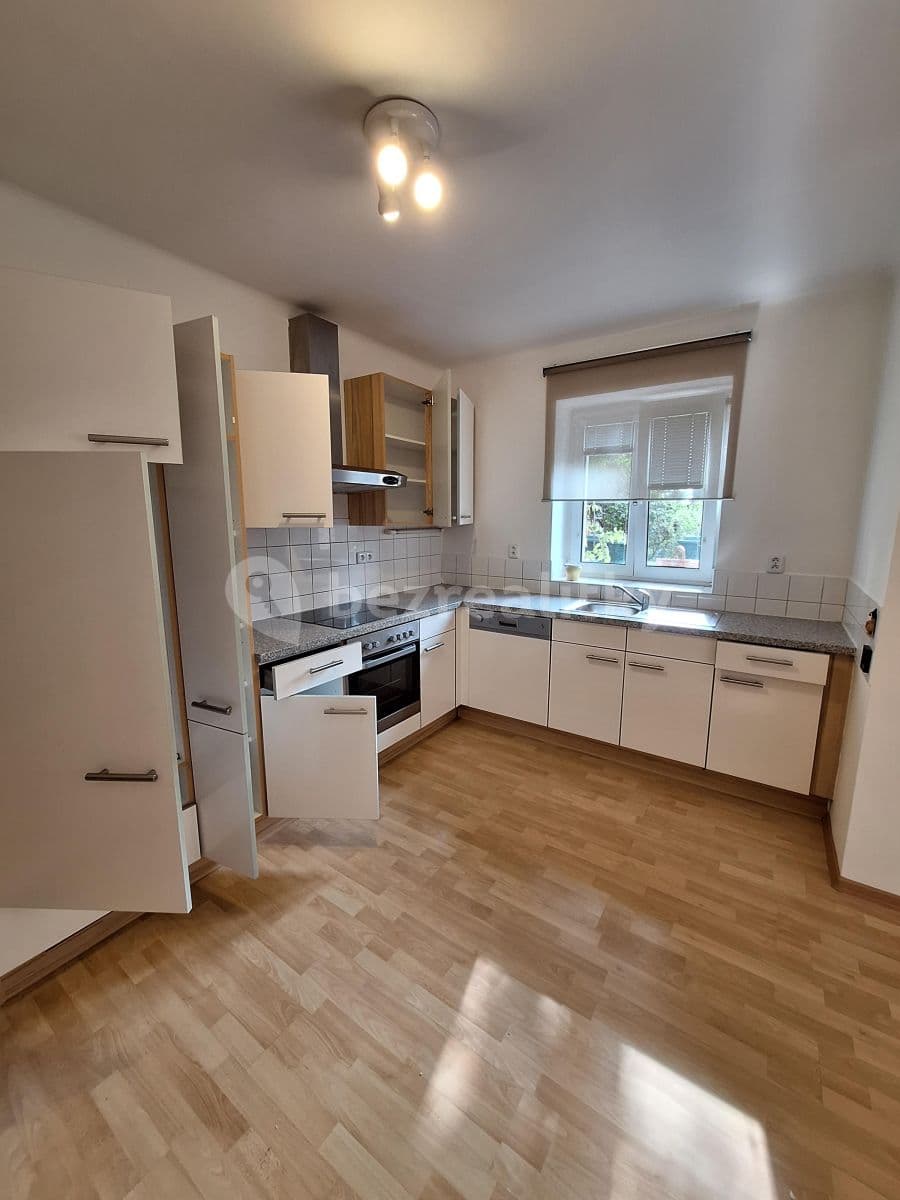 1 bedroom with open-plan kitchen flat to rent, 57 m², U První baterie, Prague, Prague 1 bedroom with open-plan kitchen flat to rent, 57 m², U První baterie, Prague, Prague