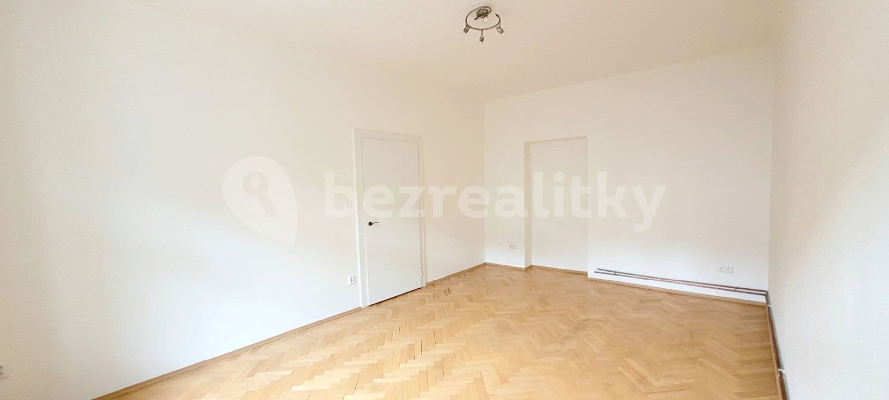 2 bedroom with open-plan kitchen flat to rent, 102 m², Starokošířská, Prague, Prague 2 bedroom with open-plan kitchen flat to rent, 102 m², Starokošířská, Prague, Prague