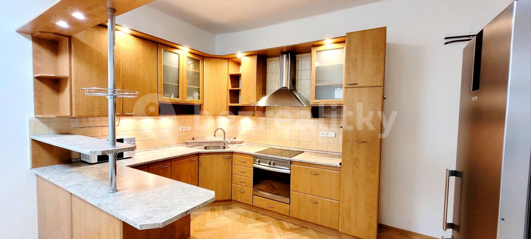 2 bedroom with open-plan kitchen flat to rent, 102 m², Starokošířská, Prague, Prague 2 bedroom with open-plan kitchen flat to rent, 102 m², Starokošířská, Prague, Prague