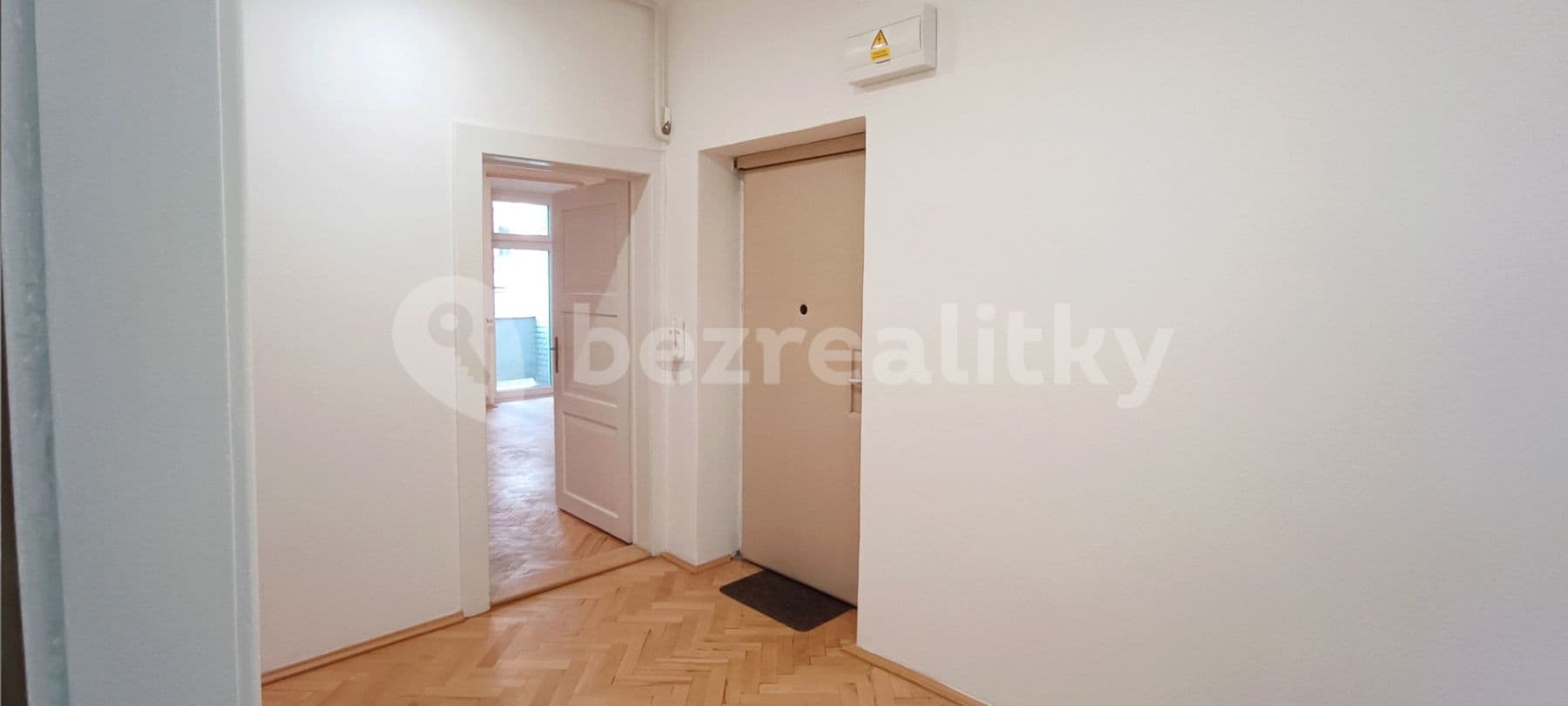 2 bedroom with open-plan kitchen flat to rent, 102 m², Starokošířská, Prague, Prague 2 bedroom with open-plan kitchen flat to rent, 102 m², Starokošířská, Prague, Prague