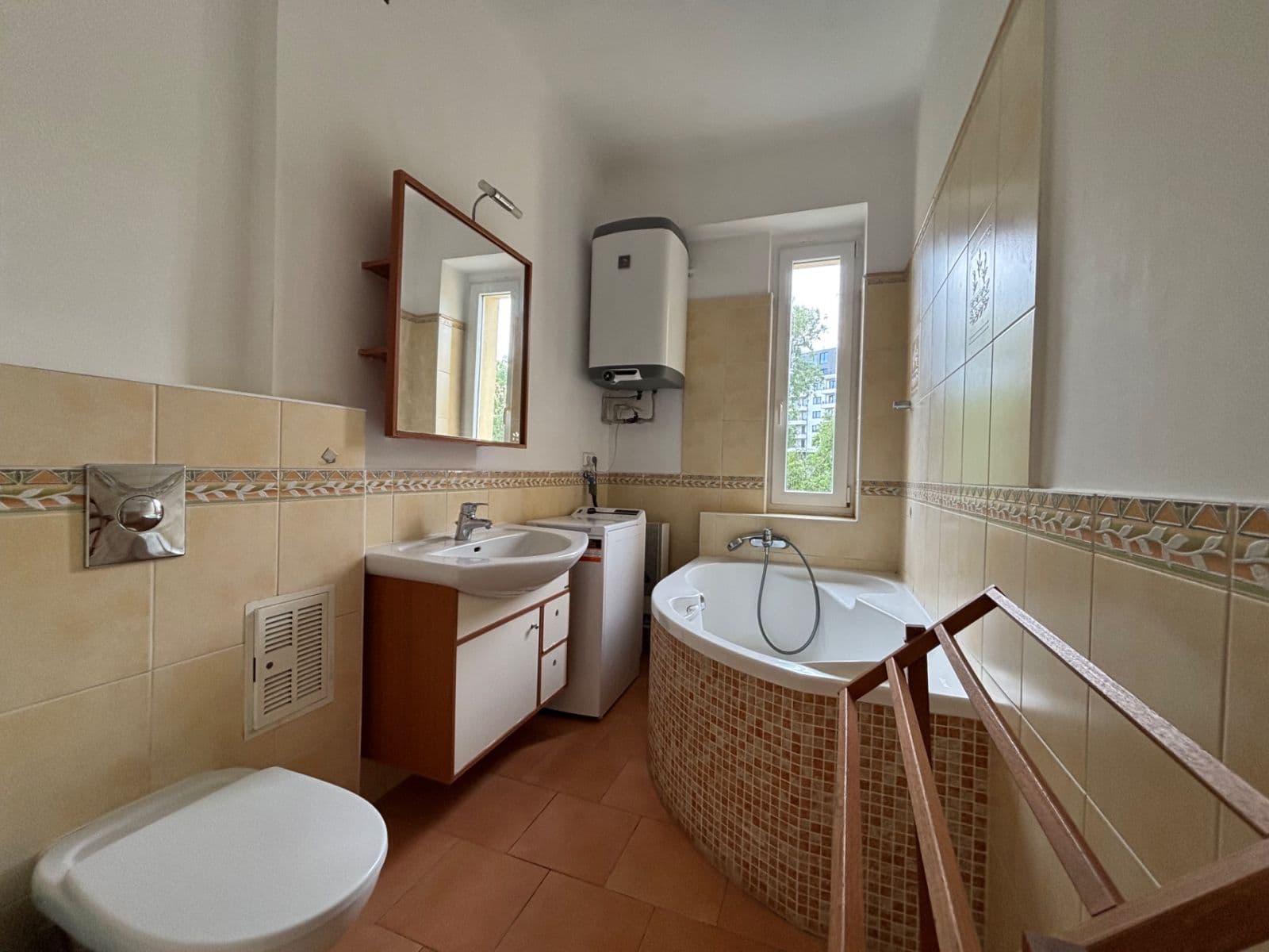 1 bedroom with open-plan kitchen flat to rent, 58 m², Šlikova, Prague, Prague 1 bedroom with open-plan kitchen flat to rent, 58 m², Šlikova, Prague, Prague