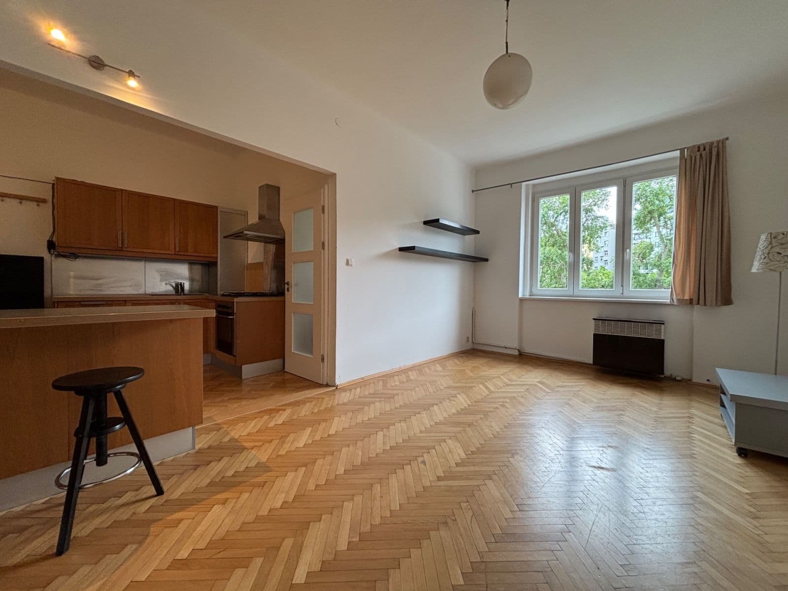 1 bedroom with open-plan kitchen flat to rent, 58 m², Šlikova, Prague, Prague 1 bedroom with open-plan kitchen flat to rent, 58 m², Šlikova, Prague, Prague