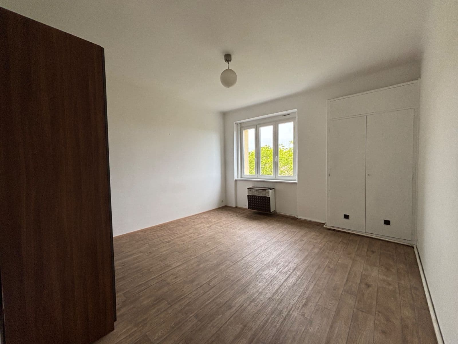 1 bedroom with open-plan kitchen flat to rent, 58 m², Šlikova, Prague, Prague 1 bedroom with open-plan kitchen flat to rent, 58 m², Šlikova, Prague, Prague