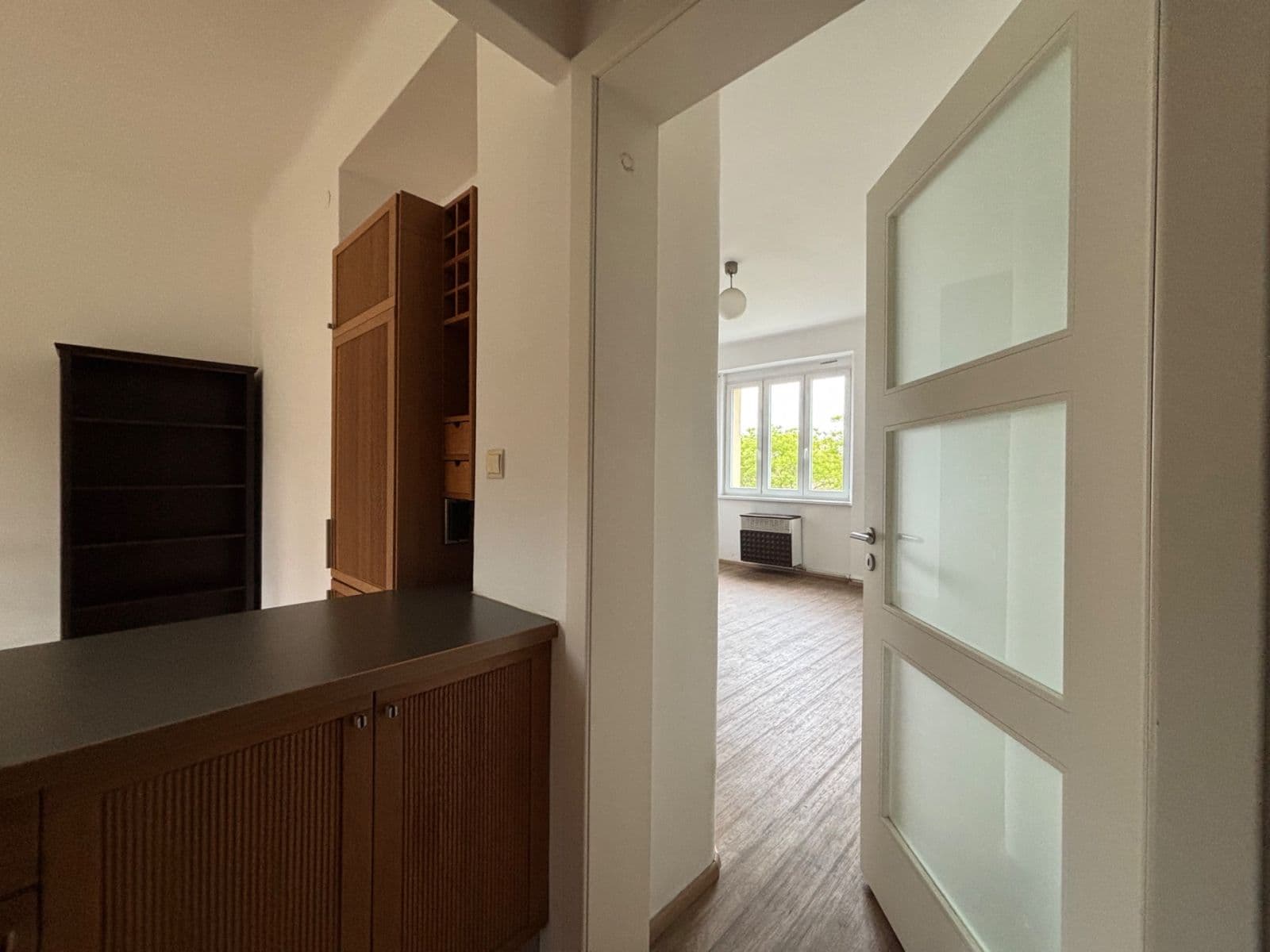 1 bedroom with open-plan kitchen flat to rent, 58 m², Šlikova, Prague, Prague 1 bedroom with open-plan kitchen flat to rent, 58 m², Šlikova, Prague, Prague