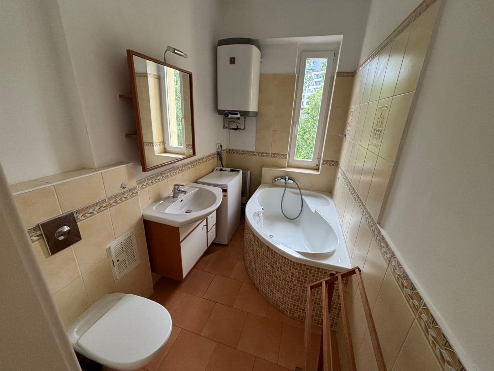 1 bedroom with open-plan kitchen flat to rent, 58 m², Šlikova, Prague, Prague 1 bedroom with open-plan kitchen flat to rent, 58 m², Šlikova, Prague, Prague