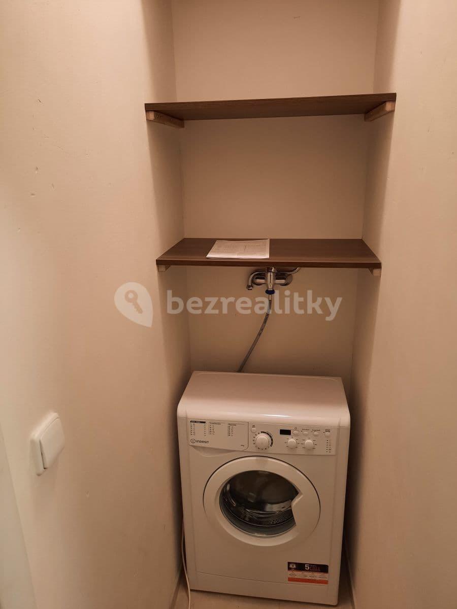 Studio flat to rent, 33 m², Salmovská, Prague, Prague Studio flat to rent, 33 m², Salmovská, Prague, Prague