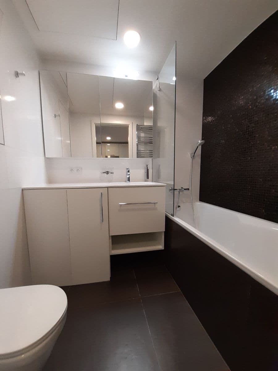 2 bedroom flat to rent, 41 m², Mukařovského, Prague, Prague 2 bedroom flat to rent, 41 m², Mukařovského, Prague, Prague