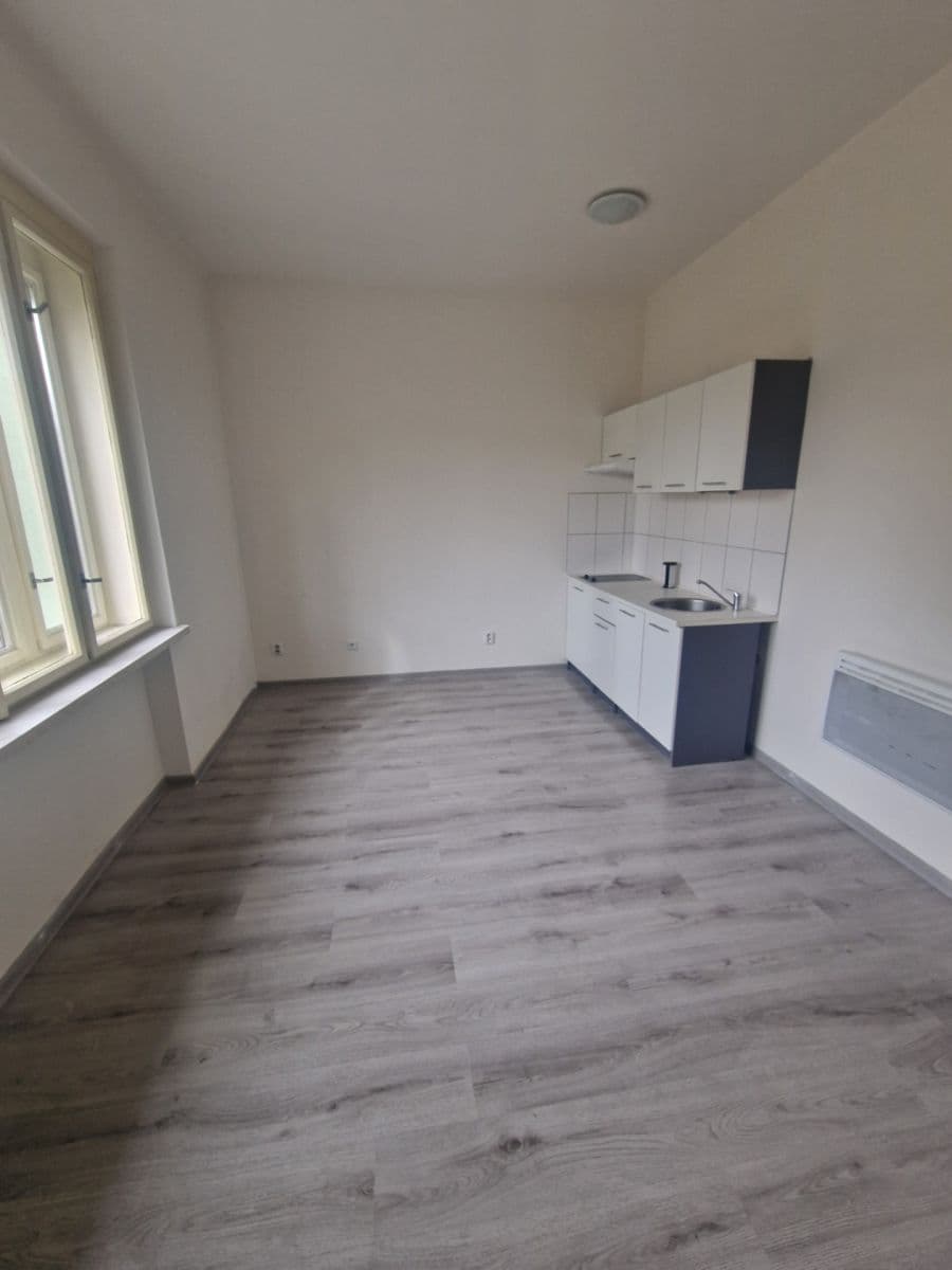 1 bedroom flat to rent, 34 m², Kokořínská, Prague, Prague 1 bedroom flat to rent, 34 m², Kokořínská, Prague, Prague