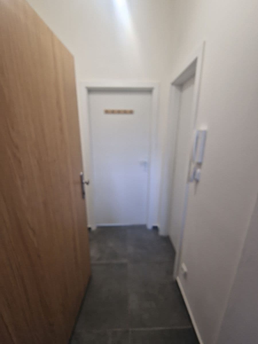 1 bedroom flat to rent, 34 m², Kokořínská, Prague, Prague 1 bedroom flat to rent, 34 m², Kokořínská, Prague, Prague