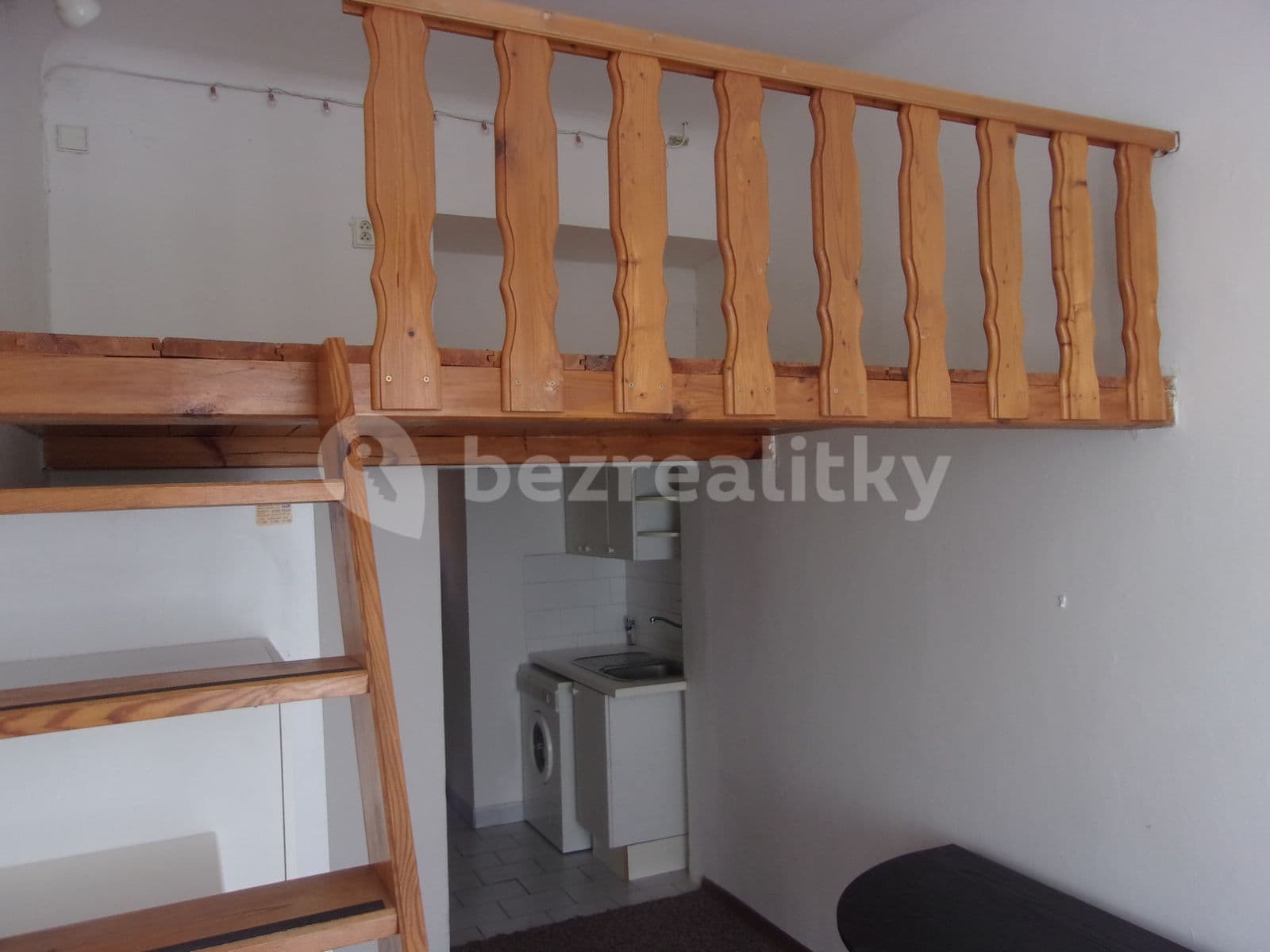Studio flat to rent, 20 m², Vítkova, Prague, Prague Studio flat to rent, 20 m², Vítkova, Prague, Prague