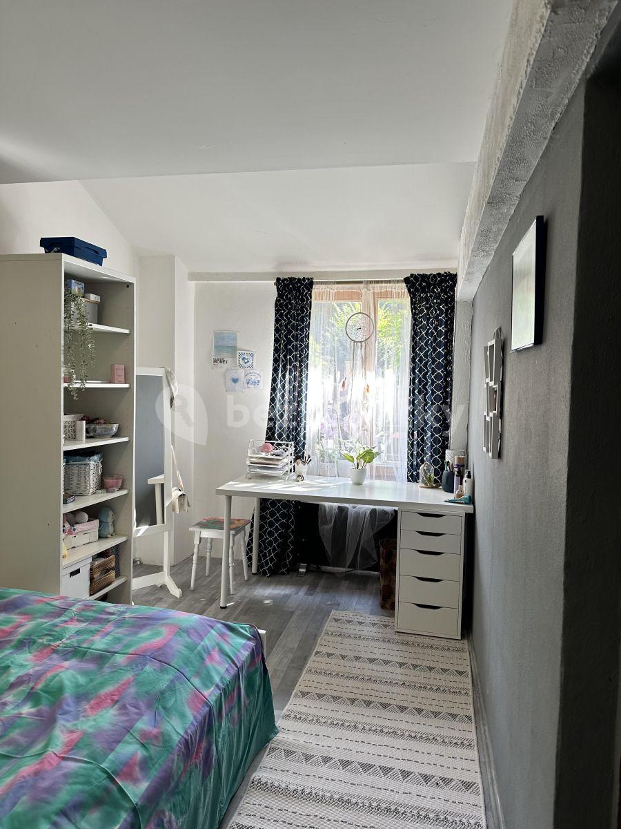 1 bedroom with open-plan kitchen flat for sale, 70 m², Křivoklátská, Nižbor, Středočeský Region