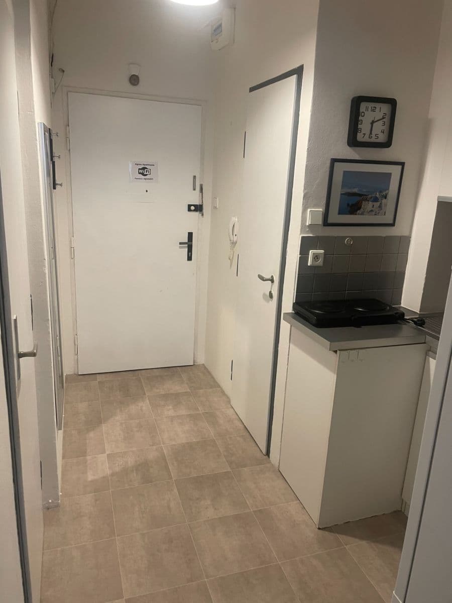 Studio flat to rent, 1 m², Dlouhá, Prague, Prague Studio flat to rent, 1 m², Dlouhá, Prague, Prague