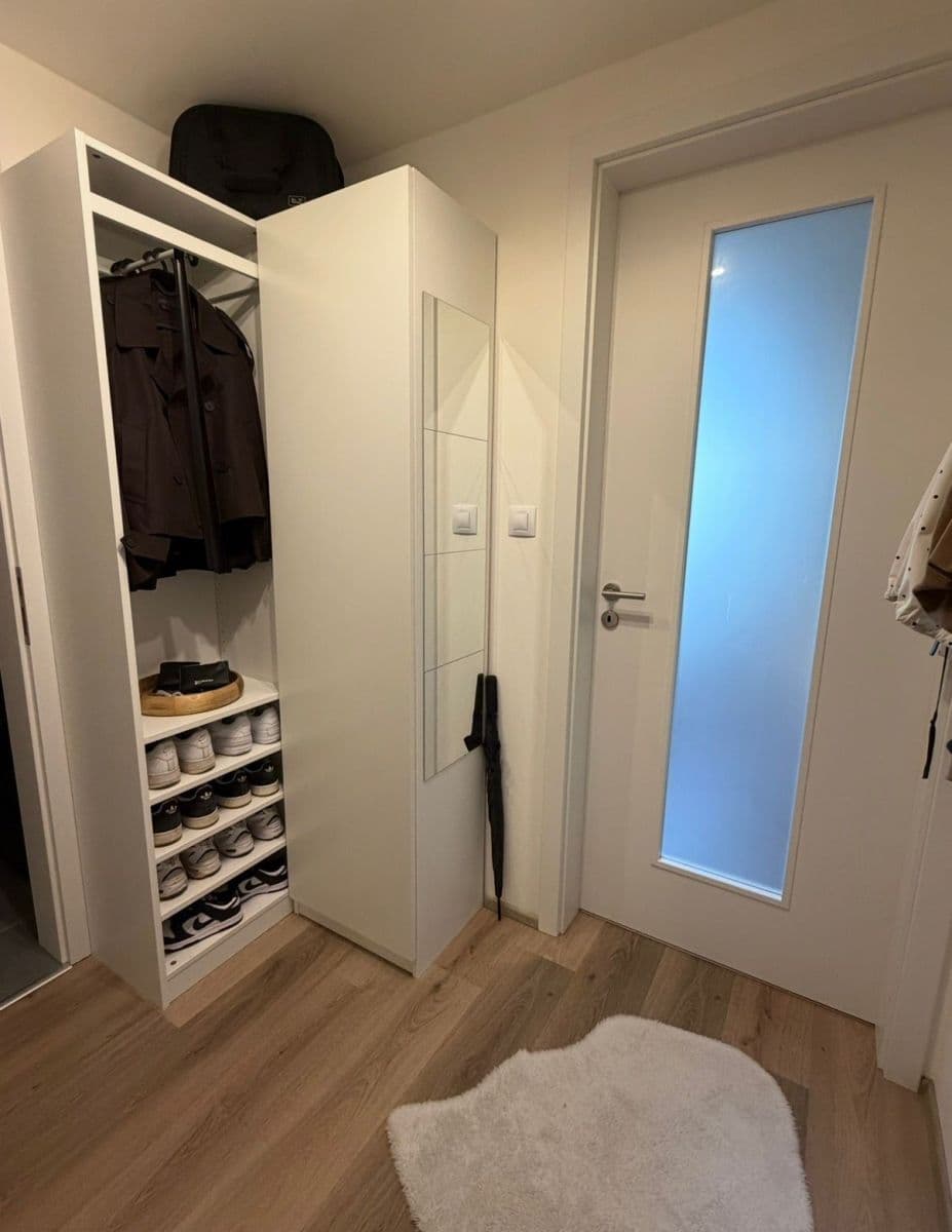 Studio flat to rent, 38 m², Ve Lhotce, Prague, Prague Studio flat to rent, 38 m², Ve Lhotce, Prague, Prague