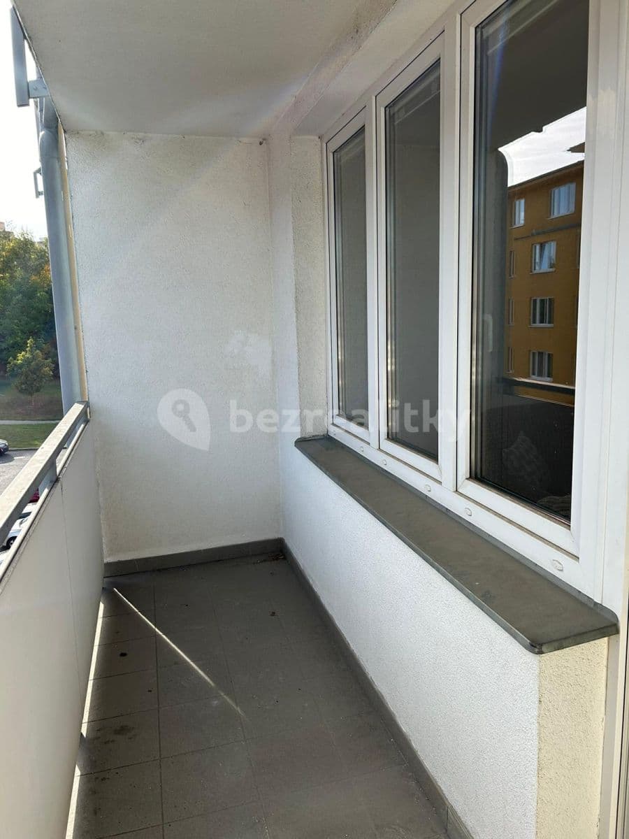 2 bedroom with open-plan kitchen flat to rent, 75 m², Merhoutova, Prague, Prague 2 bedroom with open-plan kitchen flat to rent, 75 m², Merhoutova, Prague, Prague