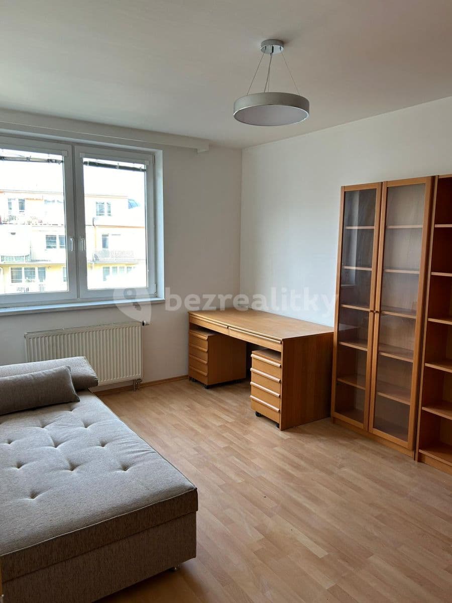 2 bedroom with open-plan kitchen flat to rent, 75 m², Merhoutova, Prague, Prague 2 bedroom with open-plan kitchen flat to rent, 75 m², Merhoutova, Prague, Prague