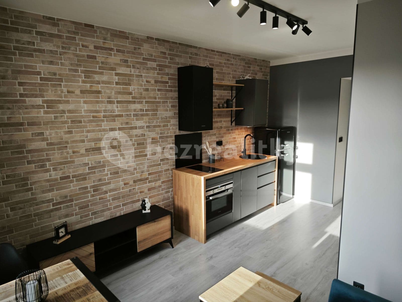 1 bedroom with open-plan kitchen flat to rent, 33 m², Turnovská, Prague, Prague 1 bedroom with open-plan kitchen flat to rent, 33 m², Turnovská, Prague, Prague