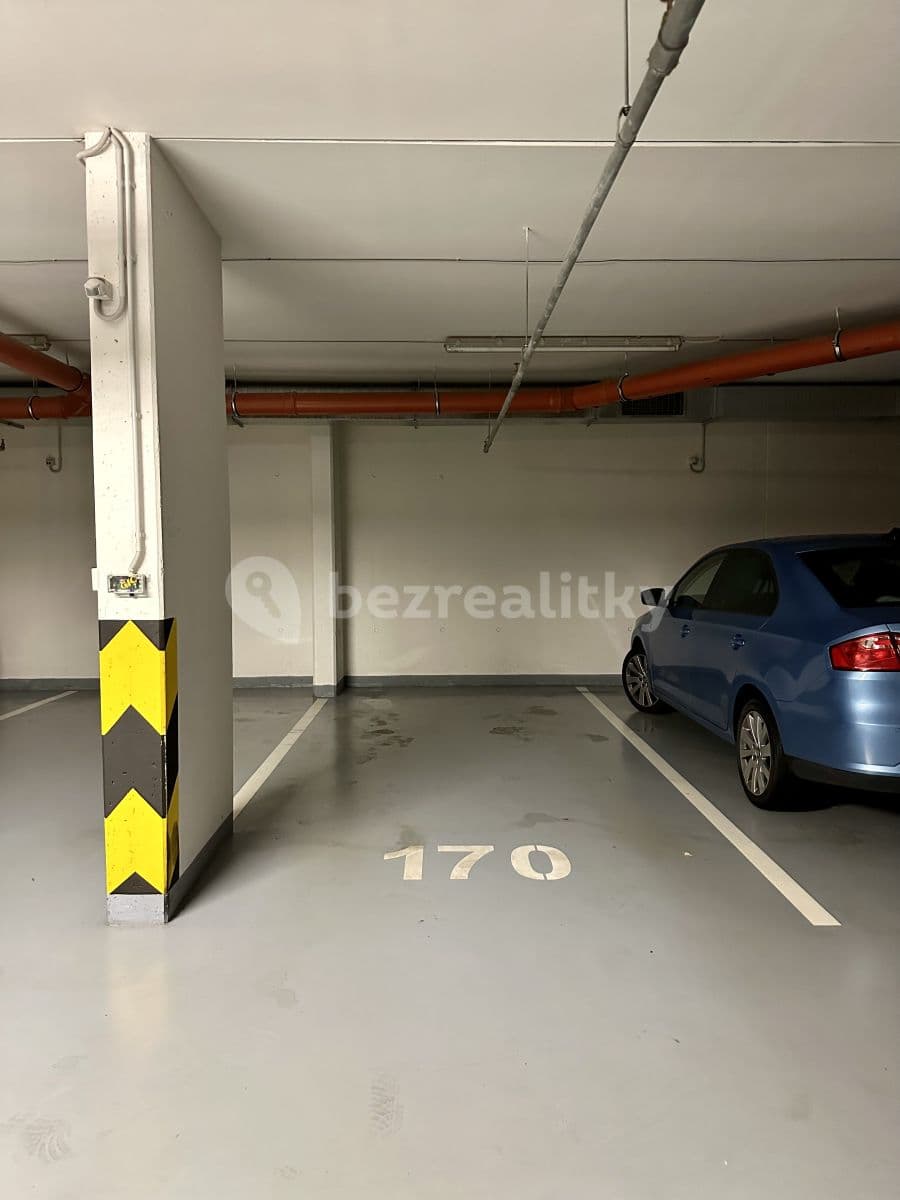 Studio flat to rent, 36 m², Modenská, Prague, Prague Studio flat to rent, 36 m², Modenská, Prague, Prague