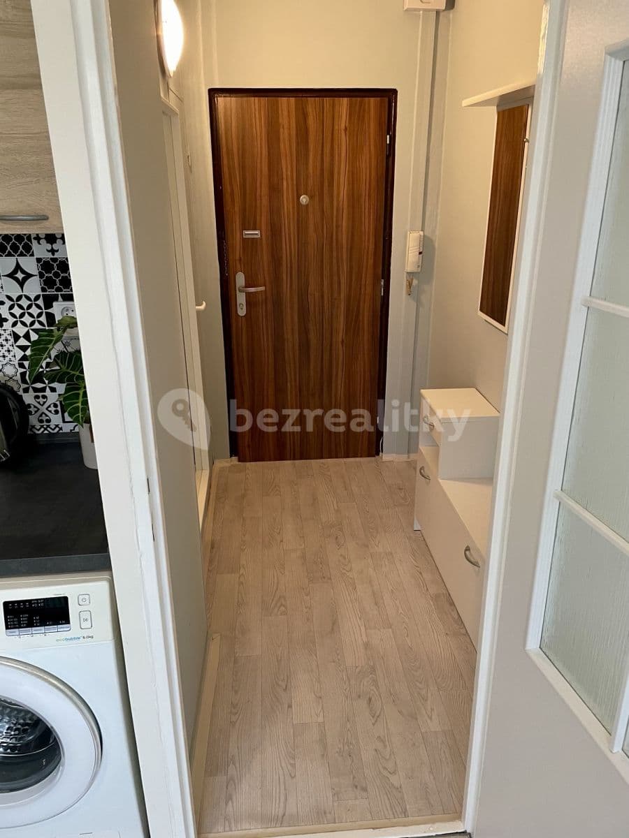 1 bedroom flat to rent, 38 m², Pod Parkem, Ústí nad Labem, Ústecký Region 1 bedroom flat to rent, 38 m², Pod Parkem, Ústí nad Labem, Ústecký Region