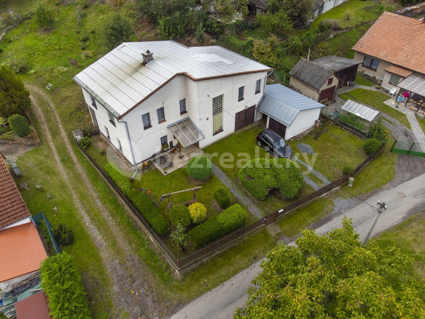 house for sale, 180 m², Slatiňany, Pardubický Region