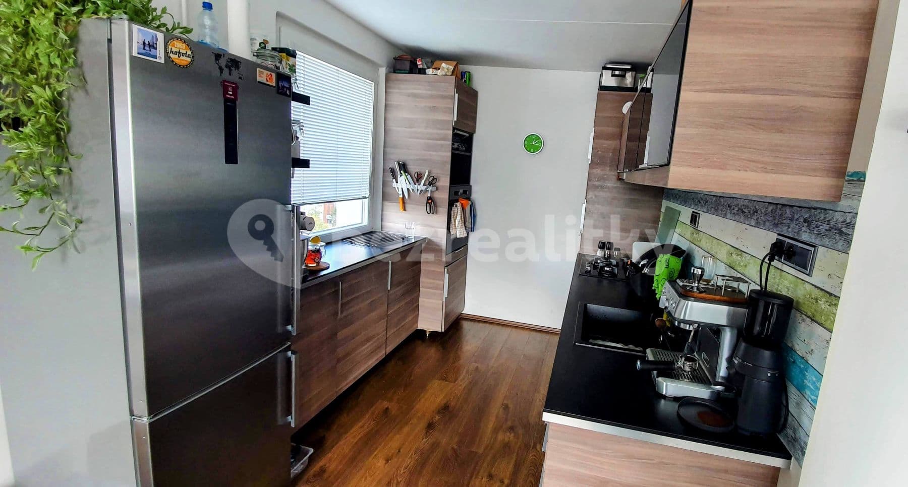 2 bedroom with open-plan kitchen flat to rent, 68 m², Jetelová, Prague, Prague 2 bedroom with open-plan kitchen flat to rent, 68 m², Jetelová, Prague, Prague