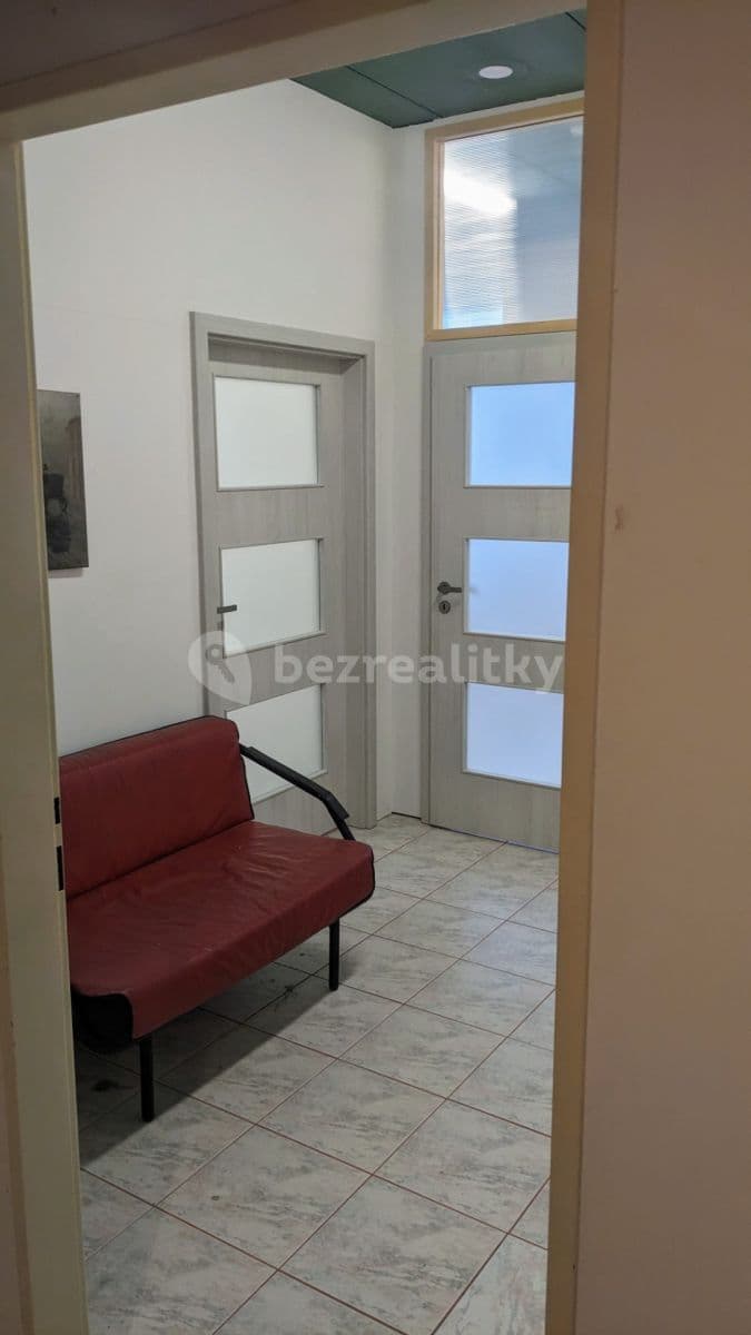 office to rent, 34 m², Ant. Barcala, České Budějovice, Jihočeský Region office to rent, 34 m², Ant. Barcala, České Budějovice, Jihočeský Region